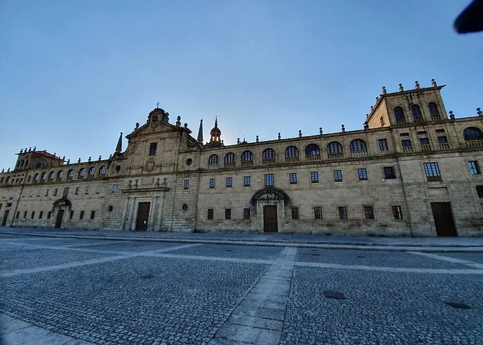 Acogedor En El Centro De Monforte * מונפורט דה למוס